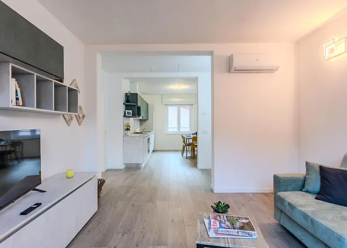 Piazzetta By Interhome * 东戈