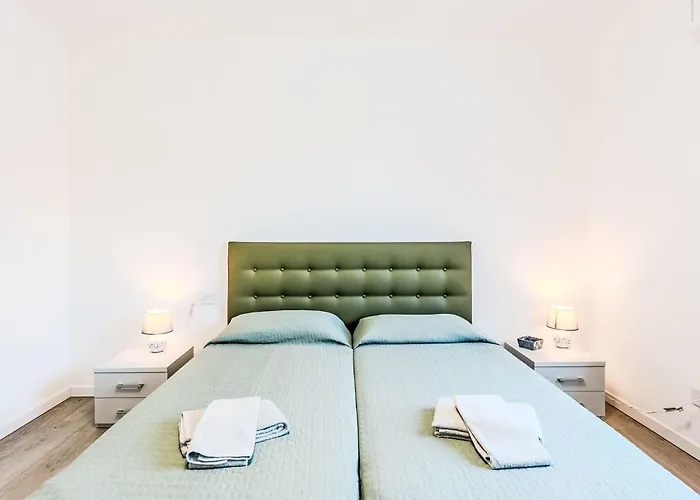 Piazzetta By Interhome 东戈